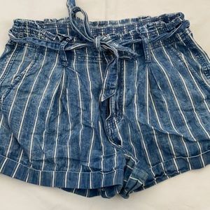American Eagle striped paper bag shorts